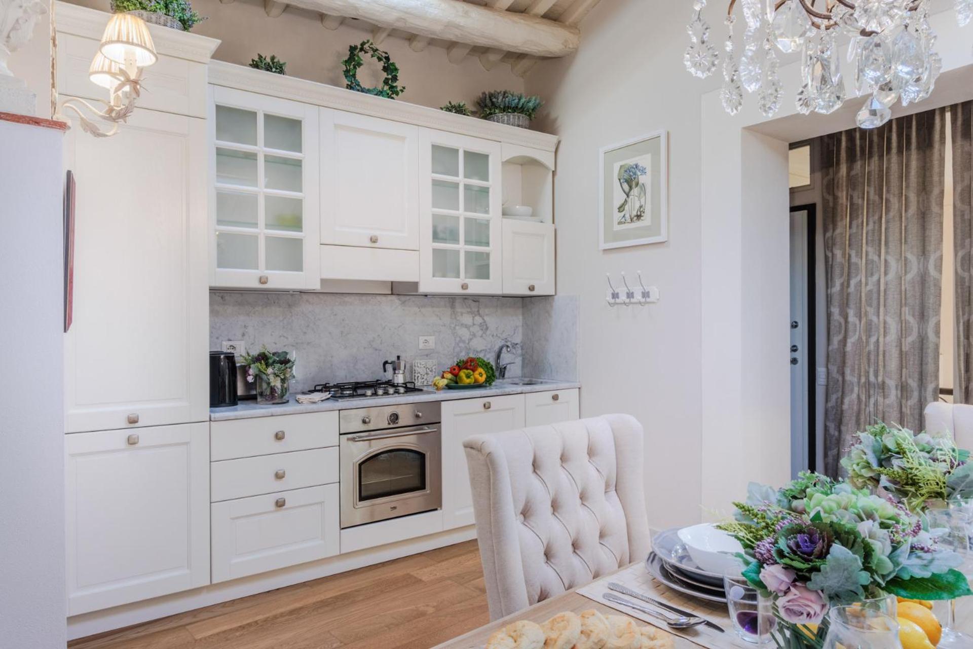 Casa Laura, Unwind Yourself On A Luxury Terrace In Town Apartment